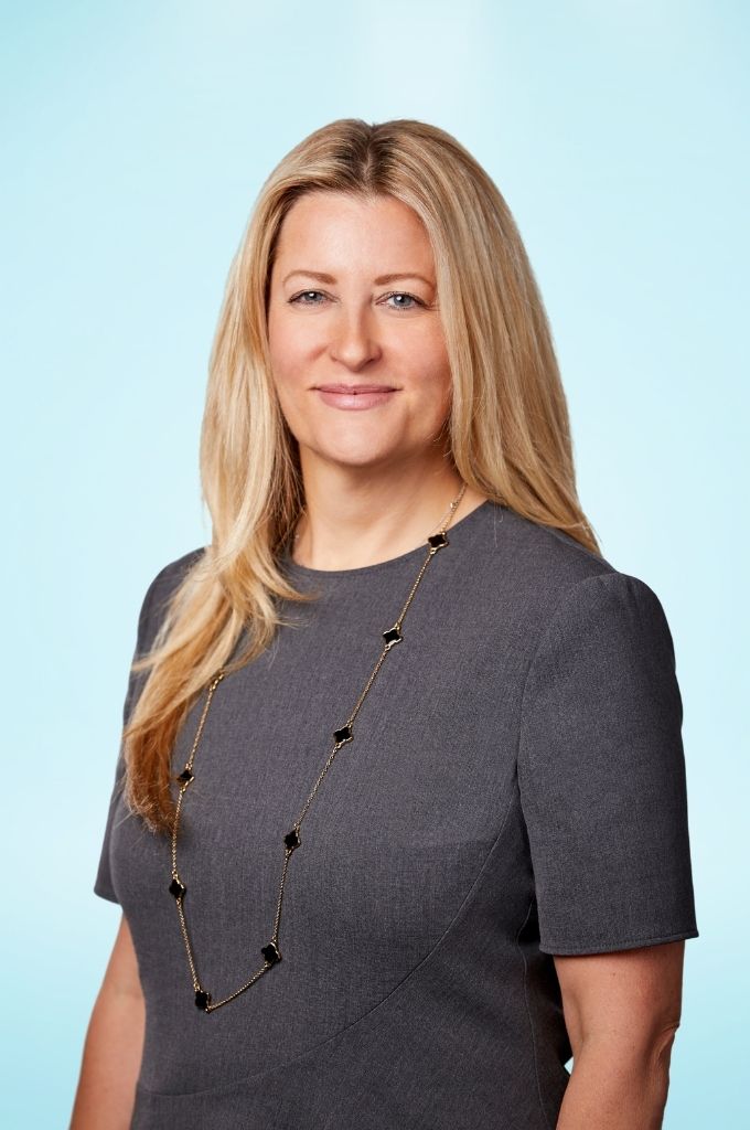Laura Curtis Ferrera